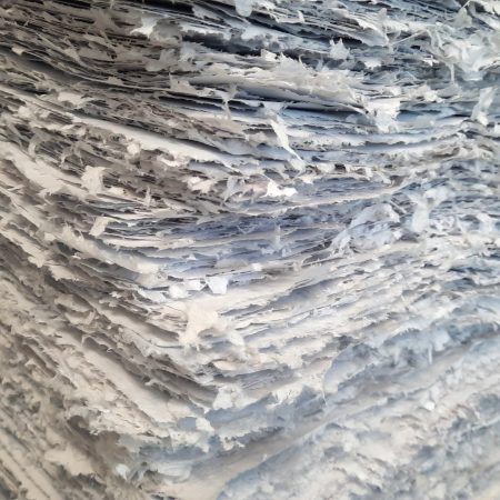 Paper reciclat blanc desbarbat